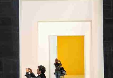 鉴黄师——冷启动热点观测内行视角