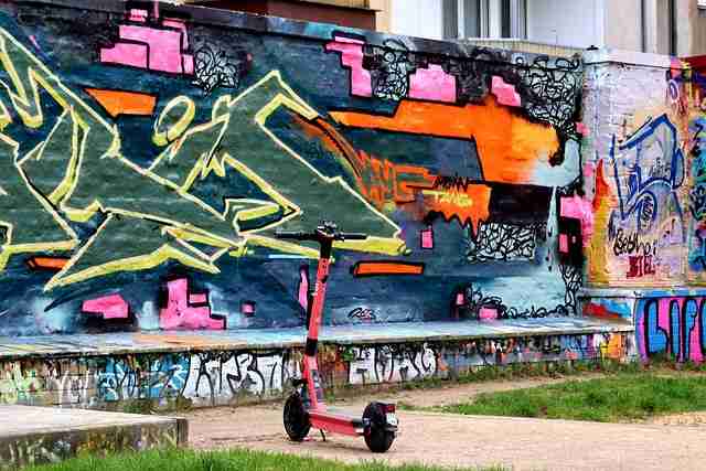 鉴黄师免费观看新手指南:审核内幕榜单